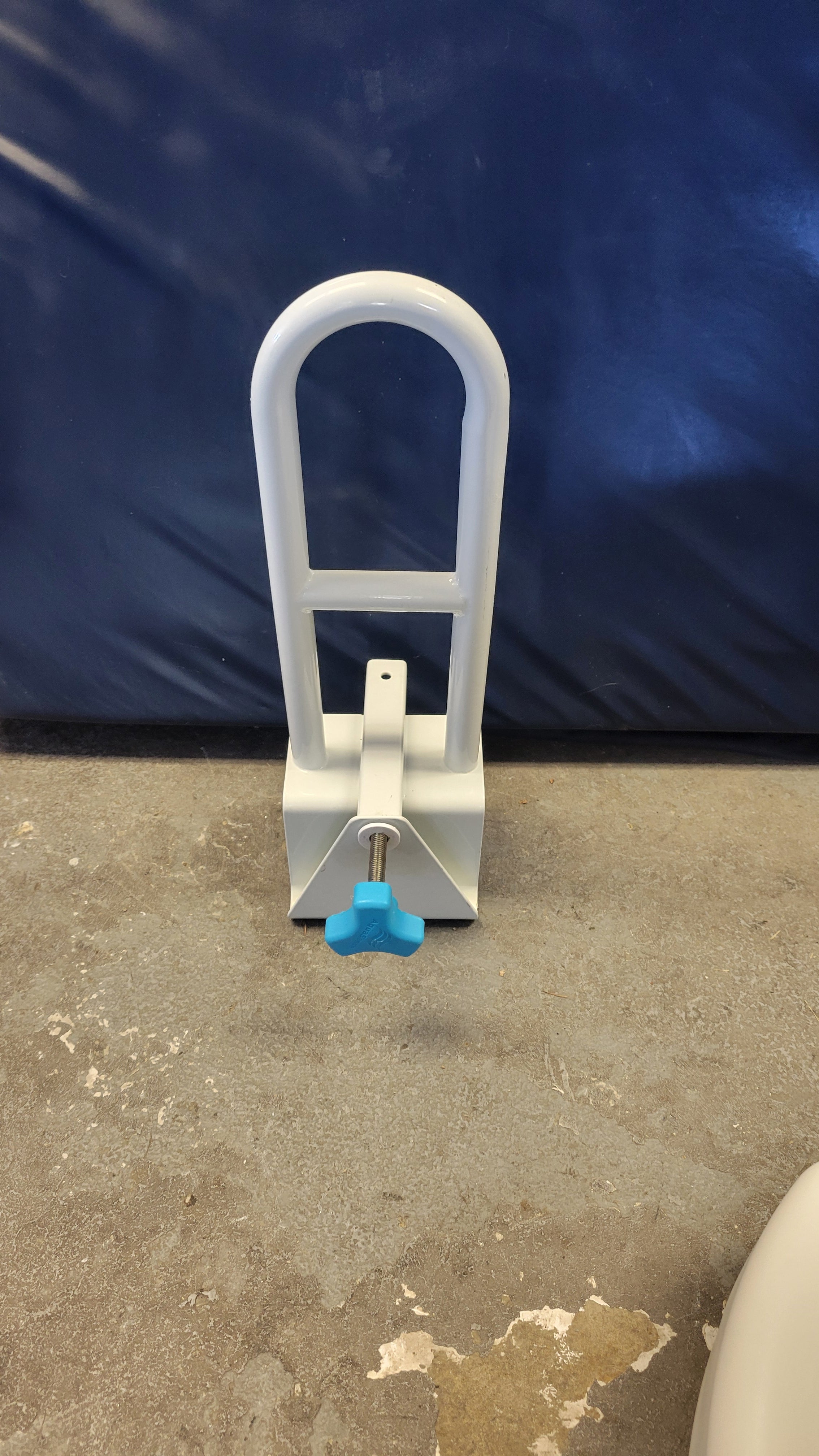 Bathtub Safety Rail