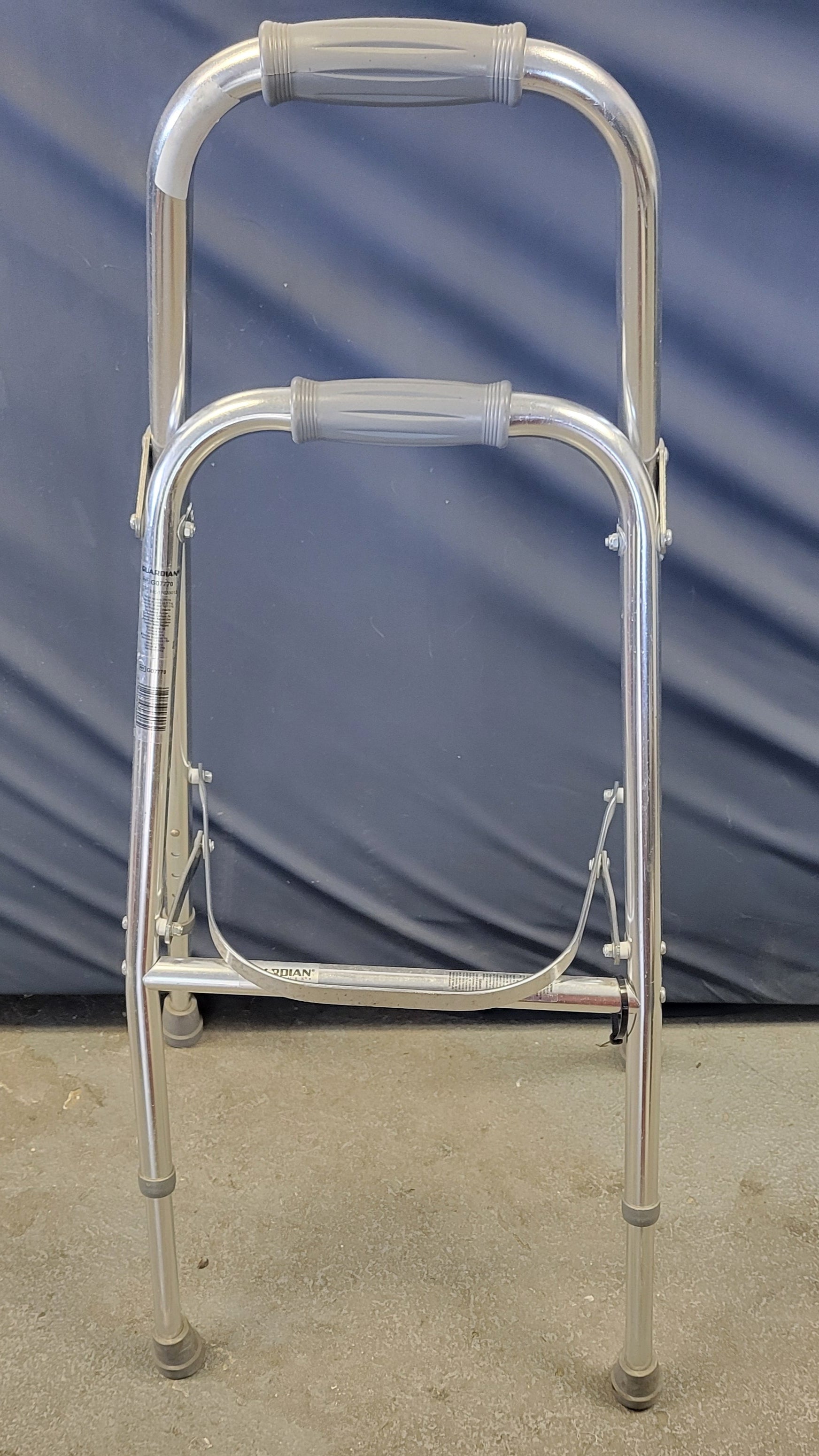 Medline Guardian Sidestepper Hemi Walker
